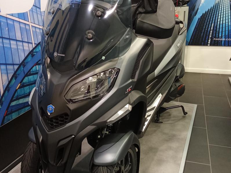 PIAGGIO MP3 530 HPE EXCLUSIVE